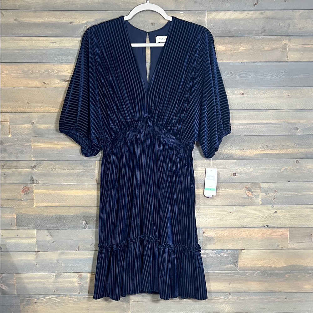 New Taylor Velvet Burnout Smocked Fit & Flare Dress Women’s Size 8 in Navy